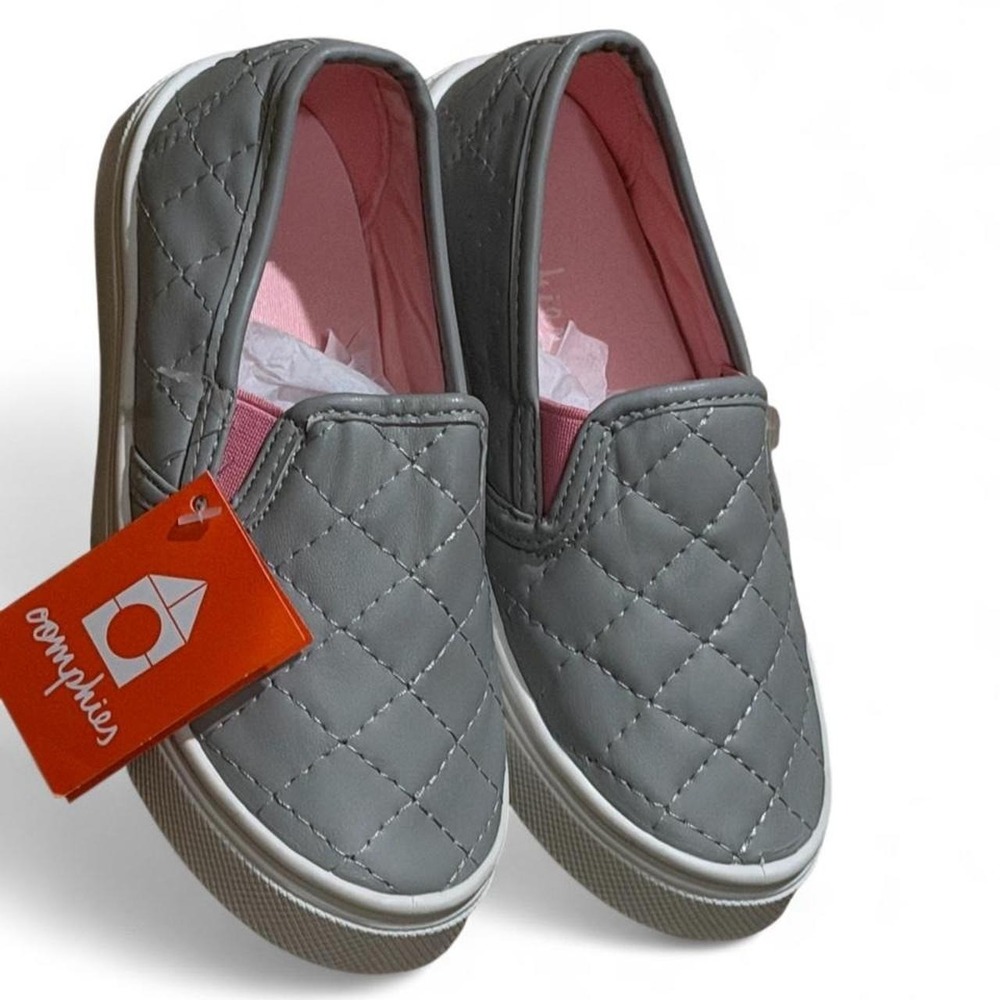 New Oomphies Toddler Size 11 Slip On Sneakers